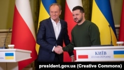 Президент України Володимир Зеленський і прем’єр-міністр Польщі Дональд Туск (ліворуч). Київ, 22 січня 2024 року, фото ілюстративне
