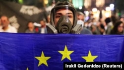 Протест проти законопроекту про «іноземних агентів» у Тбілісі, Грузія, 1 травня 2024 року