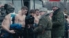 Обшук на КПП. Кадр з фільму Сергія Лозниці «Донбас»