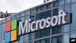 Компанія Microsoft раніше в зв’язку з березневою кібератакою, коли були зламані десятки тисяч комп’ютерів і мереж по всьому світу, вказала на хакерів, пов’язаних із Міністерством держбезпеки Китаю