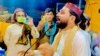 د پي ټي اېم د سیند صوبې مشر نور الله ترین په کراچۍ کې غونډې ته وینا کوي ـ پخوانی انځور.