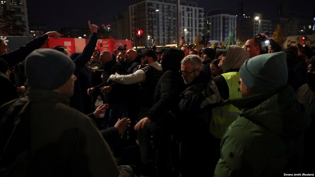 Protest u naselju "Beograd na vodi", gde su okupljeni građani i aktivisti napadnuti, 27. novembra 2024.