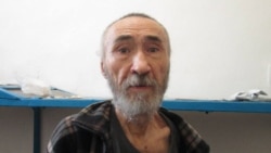После публикации фото из тюрьмы Арона Атабека общественность требует его освободить