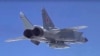 Російський літак МіГ-31 несе ракету типу «Кинджал», фото ілюстративне
