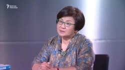 Отунбаева: Саясий тазалануу жүрүп жатат
