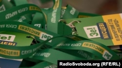 Усі спроби порівняти результати місцевих виборів із результатами парламентських перегонів, на яких «слуги» набрали понад 43%, Давид Арахамія називає маніпуляцією і просить порівнювати «яблука з яблуками»