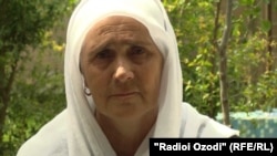 Мавҷигул Ғарибоваи 66-сола ба он гумонбар аст, ки як сокинро бо санг зада, маҷрӯҳ кардааст.