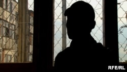 По данным таджикских властей более 1000 граждан этой страны присоединились в ряды различных террористических и экстремистских организаций за пределами страны