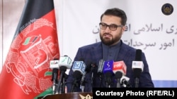 حمدالله محب ننګرهار کې یوې غونډې ته وویل، پاکستان یې په چارو کې لاسوهنه کوي.