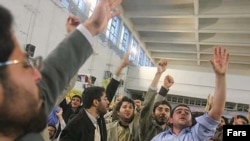اعتراض دانشجویان در سخنرانی محمود احمدی نژاد