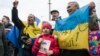 Активісти протестують біля російського посольства вже кілька днів поспіль
