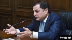Վահրամ Բաղդասարյան, արխիվ