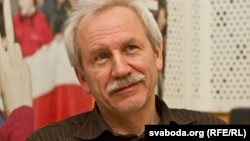  Валер Карбалевіч