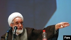 مهدی کروبی