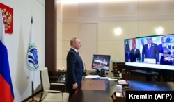 Президент Росії Володимир Путін на зустрічі Організації договору колективної безпеки через відеозв’язок з Москви, 17 вересня 2021 року