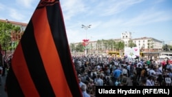 9 траўня 2018 году па Менску прайшла расейская акцыя «Несьмяротны полк». Фотарэпартаж