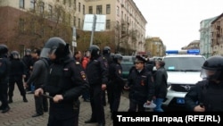 Поліція у Красноярську затримала понад 150 людей