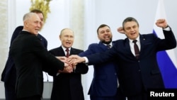 Володимир Путін і Денис Пушилін, Леонід Пасічник, Володимир Сальдо, Євген Баліцький