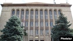 Սահմանադրական դատարանի շենքը Երևանում, արխիվ
