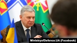 Міністр розповів про версію катастрофи літака на Харківщині