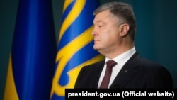 Петро Порошенко 
