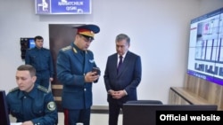 Сотрудники УВД Андижанской области были задержаны накануне специального селекторного совещания с участием президента Шавката Мирзияева, посвещенного ситуации в органах внутренних дел. Ташкент, 10 января 2019 года. 