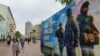 Мобильный пункт вербовки на войну в Москве
