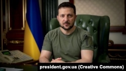 «Ухвалив сьогодні важливі кадрові рішення», – заявив президент у зверненні