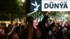 Nikuşor Danyň goldawçylary 18-nji maýda onuň prezidentlik saýlawlaryndaky ýeňşini gutlaýarlar.